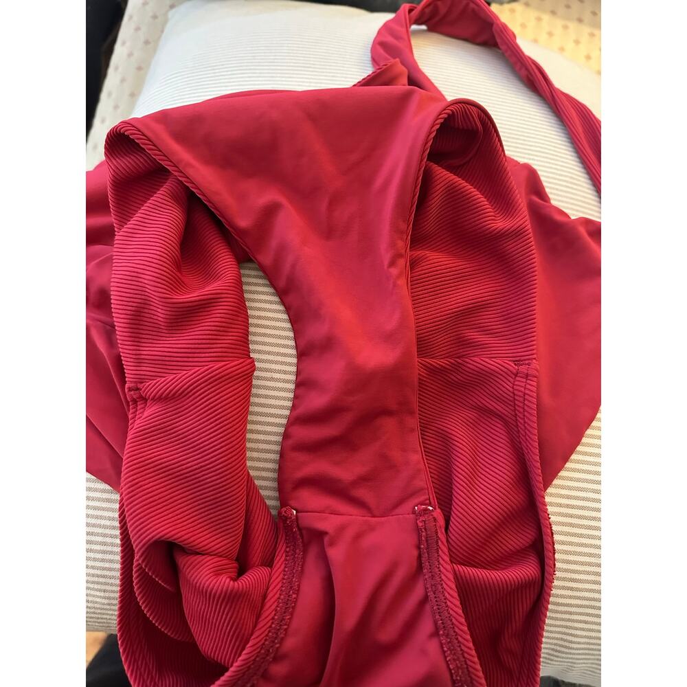 L*Space Arizona One Piece Swimsuit Red Pink Ribbed Low Back Scoop Swimwear 8 - Picture 5 of 6